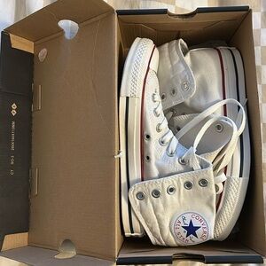 New in Box Converse All-Star Extra high top